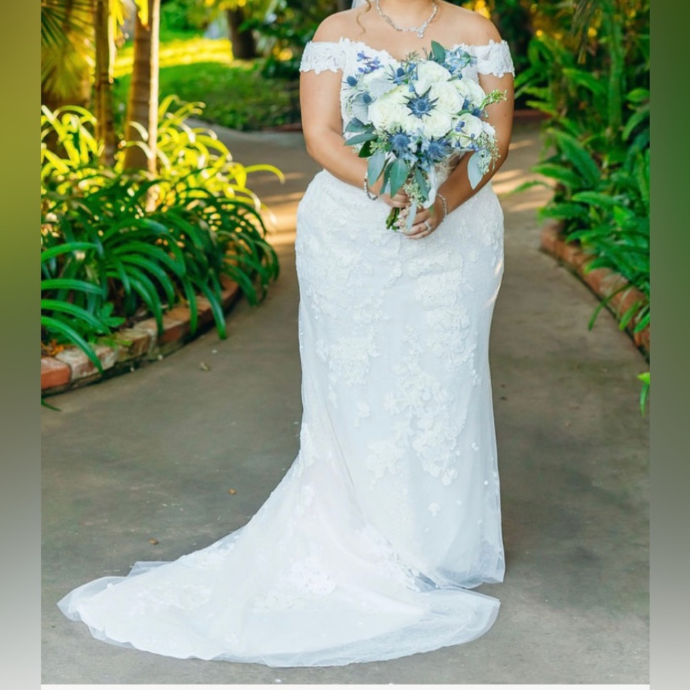 Gorgeous Casablanca Wedding Gown